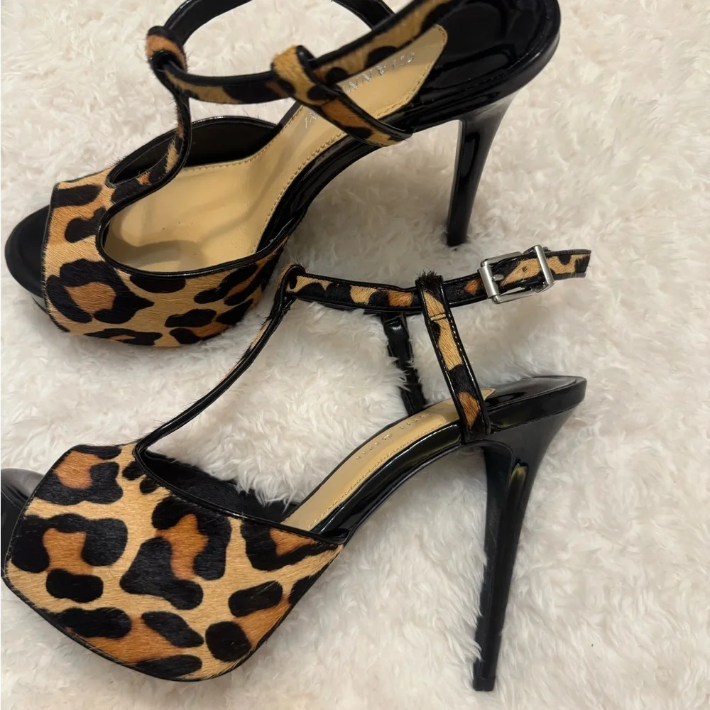 Gianni Bini Animal Print Women's Heels, Size 6.5 - Picture 2 of 6